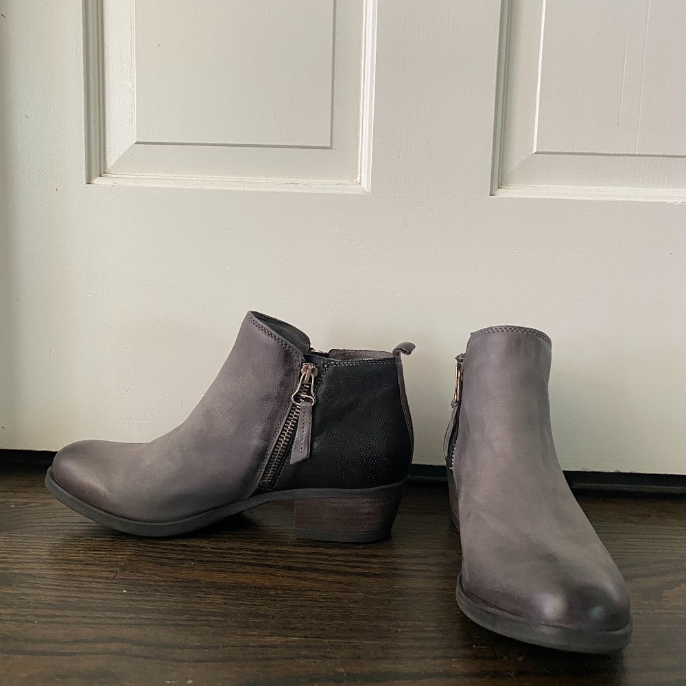 Miz Mooz Booties